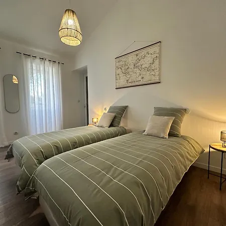 Maison De Holiday home Gondrin